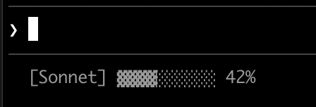 Status line hiện tên model và progress bar kèm phần trăm.
